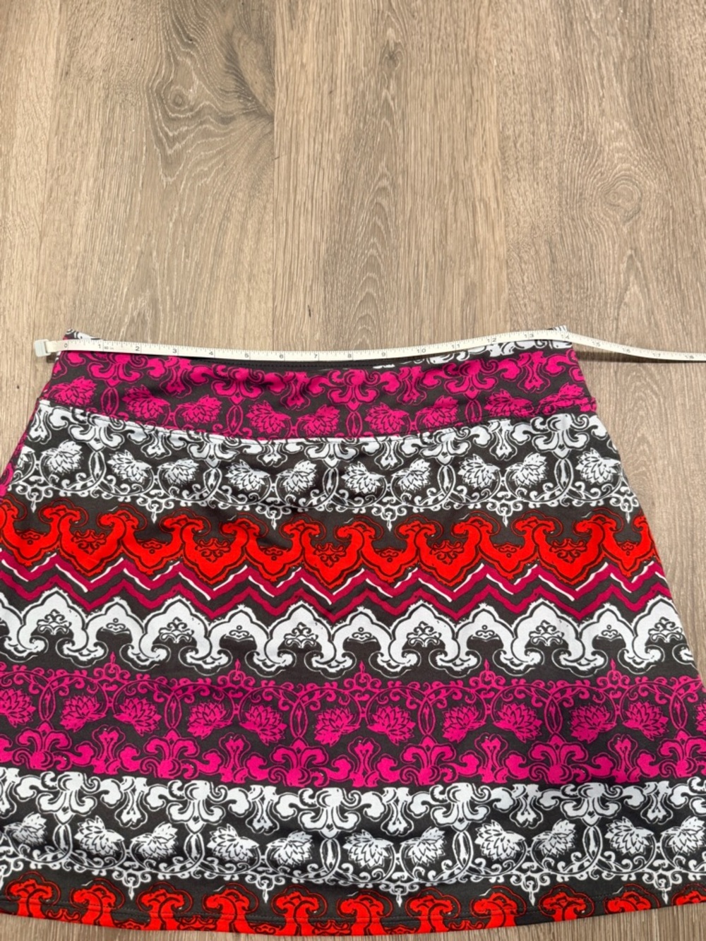 Tranquility by Colorado Clothing Patterned Athletic Mini Skirt Size M - Picture 4 of 10